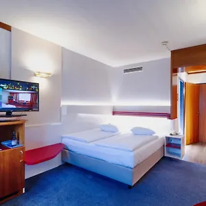 Vienna Sporthotel 4*, Wien Österrike