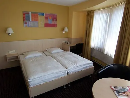 Hotel Empire Luxemburg 3*,